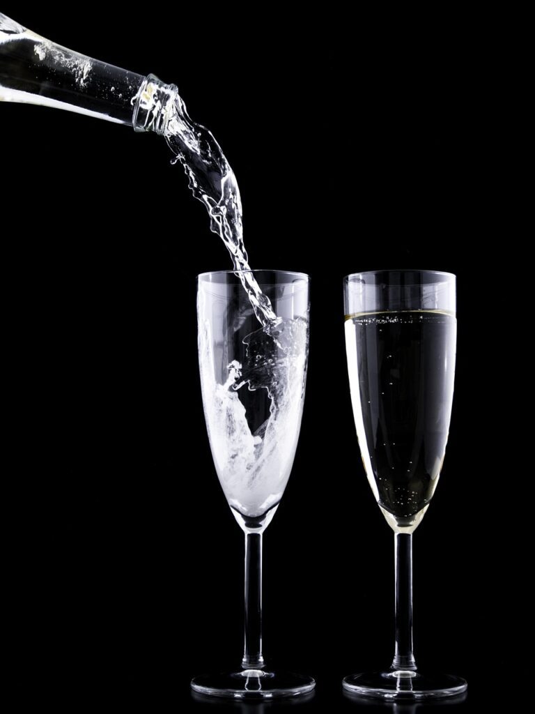 eve, drink, crystal, festive, glass, year, toast, new, cheers, liquid, alcohol, celebrate, beverage, celebration, champagne, anniversary, romantic, occasion, fizz, happy, party, special, congratulations, bubbly, bubbles, wine, beautiful wallpaper, motion, bottle, luxury, black, events, background, black background, black happy, black wine, black news, black party, black glass, black bottle, black event, black glasses, black happiness, black new, black bubbles, black celebrate, iphone wallpaper