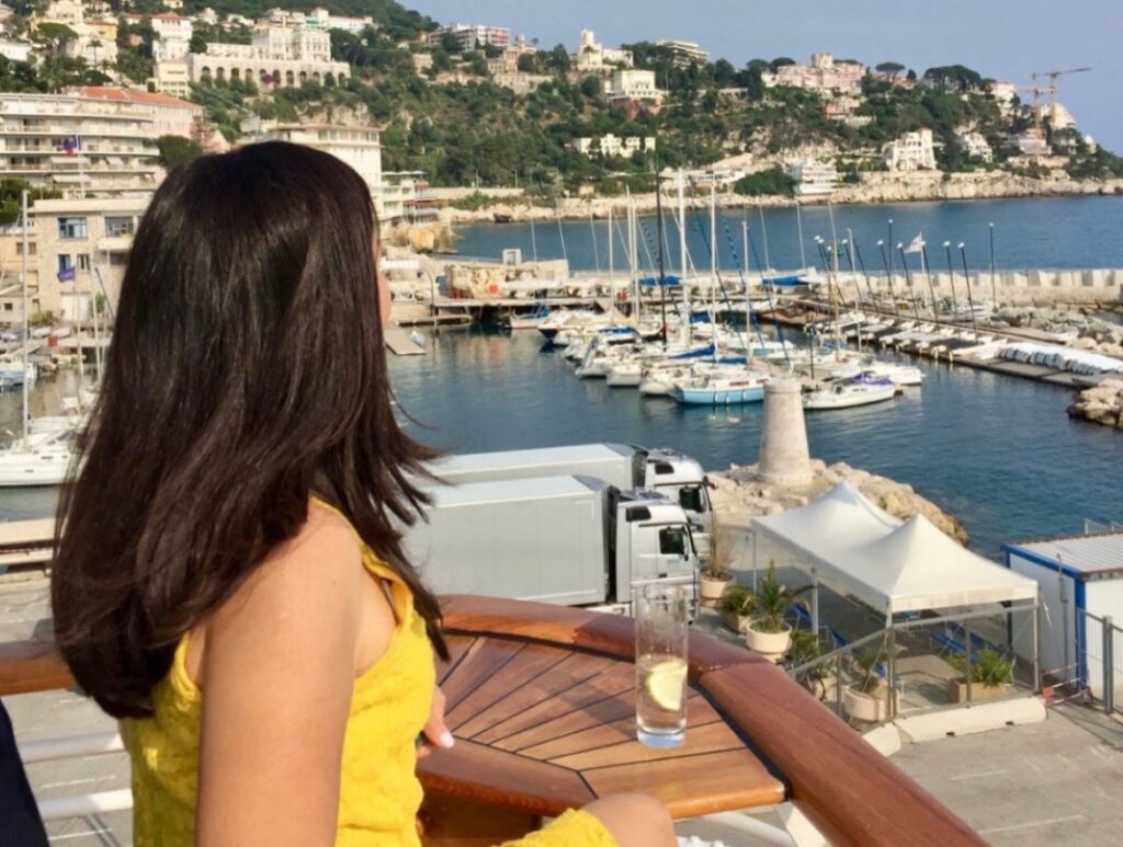 Jamie Knee, luxury wine travel writer, and the voice of wine travel and enotourism in South of France